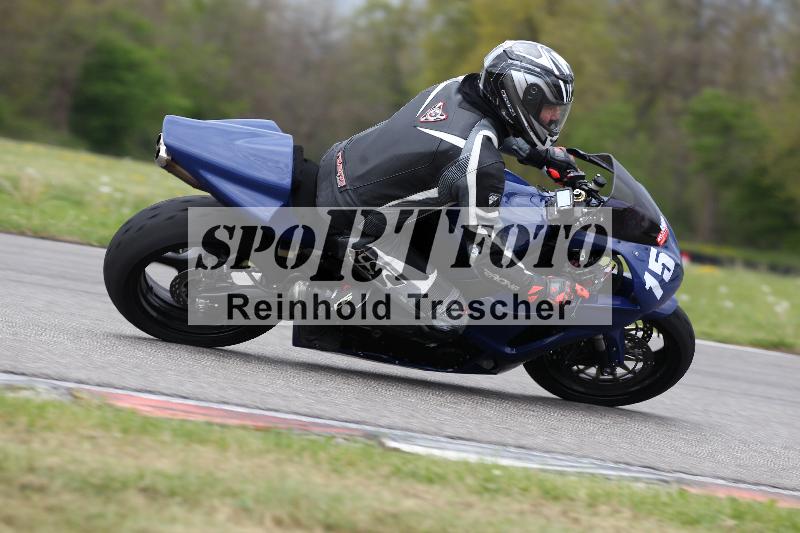Archiv-2022/13 25.04.2022 Plüss Moto Sport ADR/Freies Fahren/15